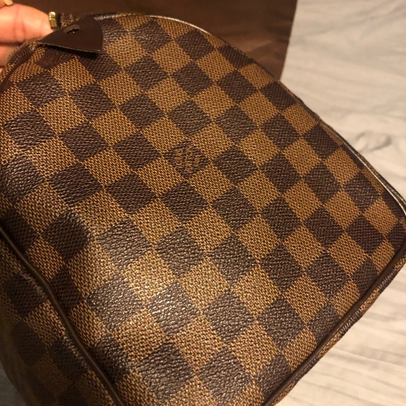 💯 Authentic vintage LV Damier hang bag -SOLD - Picture 7 of 12